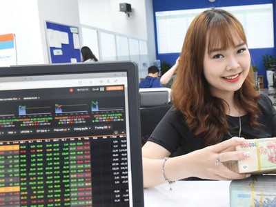 Dòng tiền trên thị trường chứng khoán phụ thuộc không nhỏ vào diễn biến lãi suất.