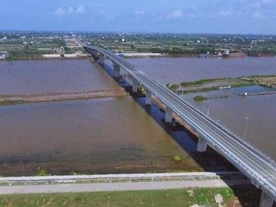 Phê duyệt Khung chính sách bồi thường dự án xây dựng cầu vượt sông Đáy