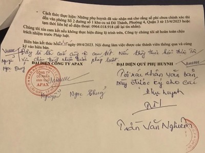 Dòng viết tay của ông Nguyễn Ngọc Thủy, Chủ tịch HĐQT Apax Holdings trong biên bản làm việc với phụ huynh TP.HCM ngày 9/4.