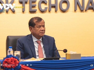 Ông Thong Khon, Bộ trưởng bộ Du lịch kiêm Phó Chủ tịch thường trực Ủy ban quốc gia tổ chức SEA Games 32 (Ảnh: CAMSOC).