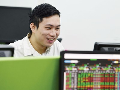 Thị trường chứng khoán tháng 6 có khởi đầu khá tích cực.