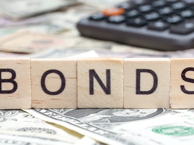 Trong tháng 6, có hơn 35.500 tỷ đồng trái phiếu doanh nghiệp riêng lẻ đáo hạn, tăng gấp đôi so với tháng 5.