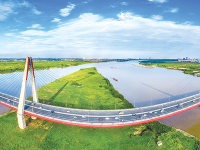 Cơ sở hạ tầng thủ đô Hà Nội ngày càng được hoàn thiện.