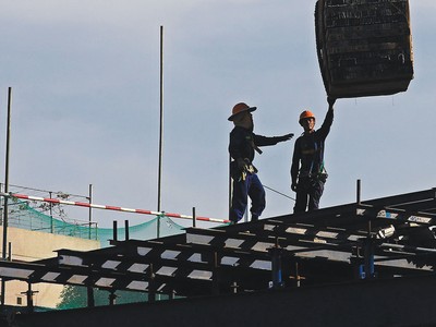 Đầu tư công đang là nhóm thu hút sự chú ý của dòng tiền trên thị trường chứng khoán.