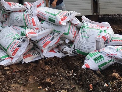Lâm Đồng phát hiện 300 bao phân bón giả