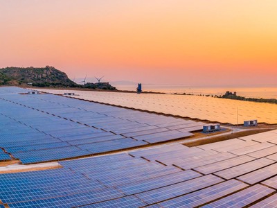 Một nhà máy điện mặt trời tại Ninh Thuận.