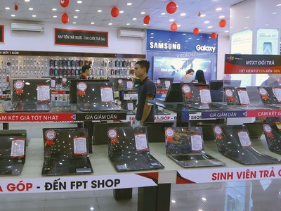 6 tháng đầu năm, FPT Retail báo lỗ 212,6 tỷ đồng.