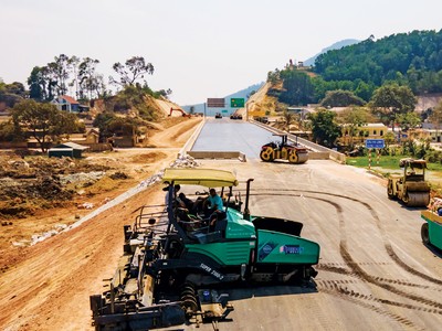 Giai đoạn cuối năm nay, ngành đầu tư công sẽ có khối lượng công việc dồi dào.