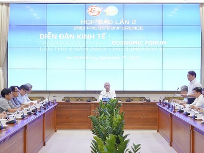 Thông qua CEO 100 Tea Connect, lãnh đạo Thành phố mong muốn tạo sân chơi chung giữa Thành phố và các đối tác quốc tế. Ảnh: Thuận Văn.