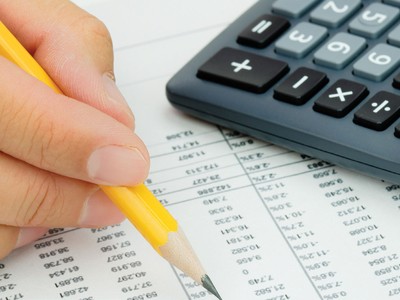 Việc xác định giá trị khoản thu lợi bất hợp pháp từ hành vi gian lận trên TTCK đảm bảo cho quyết định xử phạt phù hợp và có tính răn đe.