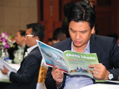 Báo Đầu tư Chứng khoán là người bạn tin cậy của nhiều thế hệ nhà đầu tư và doanh nghiệp niêm yết.