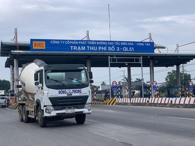 Một trạm thu phí BOT trên Quốc lộ 51.