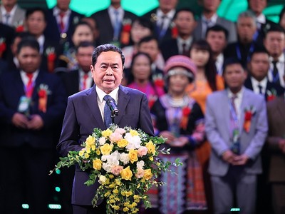 Phó chủ tịch Thường trực Quốc hội Trần Thanh Mẫn đánh giá cao sự nỗ lực của Hội nông dân Việt Nam trong suốt thời gian qua.