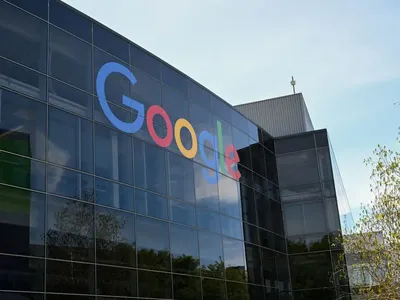 4 lãnh đạo của Google nhận mức thưởng hàng chục triệu USD