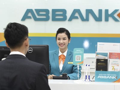 Quý III/2024, số lượng khách hàng doanh nghiệp giao dịch qua ngân hàng số của ABBANK (ABB) tăng đột biến