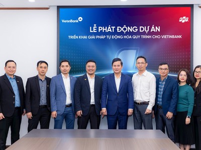 Đại diện VietinBank và FPT tham dự Lễ phát động dự án “Tự động hóa quy trình”.