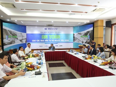 Video tường thuật tọa đàm Tài chính tiêu dùng: An toàn cho nhà đầu tư và người tiêu dùng