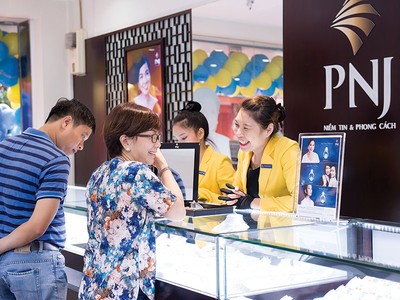 Ước tính, số vàng Việt Nam nhập khẩu theo nhiều kênh qua các năm lên tới 1.000 tấn