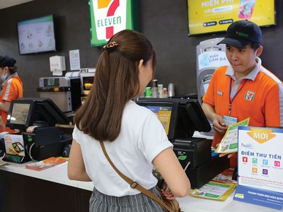 FinTech tạo điều kiện để mọi người dân có thể tiếp cận các dịch vụ tài chính bậc cao