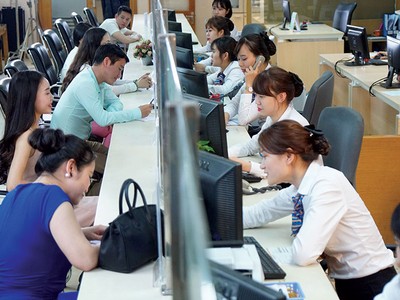 Ngân hàng là một trong những ngành có yêu cầu chất lượng làm việc cao.