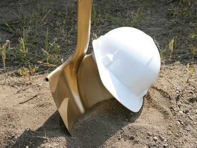 Động thổ năm Kỷ Hợi