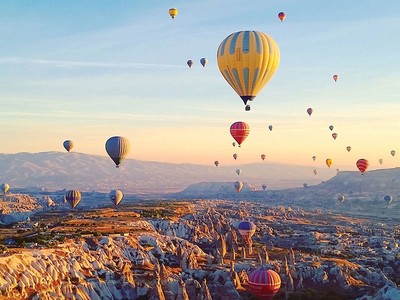 Những miền đất lạ hút hồn du khách