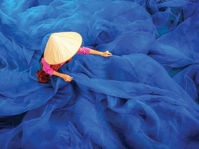 Chứng khoán “nhà nghèo” và quyền lực của lãi suất