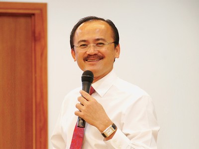 Có một bầu Thắng rất khác