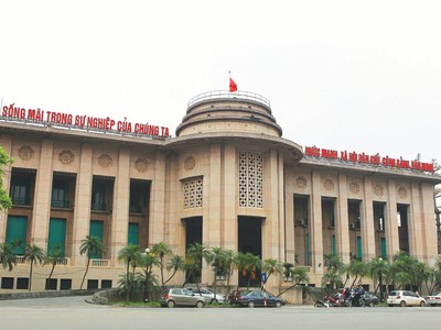 Từng bước đổi mới điều hành chính sách tiền tệ