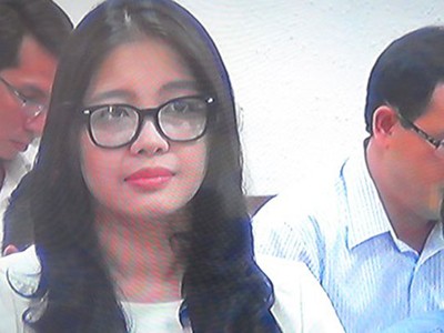 [Video] Lời khai của vợ bầu Kiên trước Tòa trong phiên xử sáng 22/5