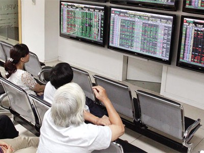 Marc Faber: hãy tích lũy cổ phiếu Việt Nam