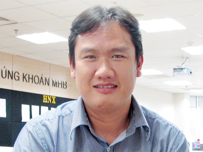 Ông Hoàng Thạch Lân, Giám đốc môi giới, CTCK MHBS 