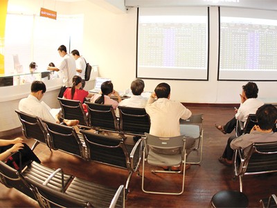 Nghịch lý thanh khoản?