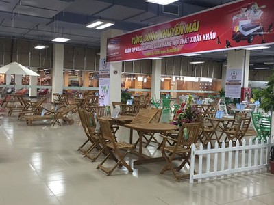 Các sản phẩm đồ gỗ của Forexco Quảng Nam được trưng bày, giới thiệu tại Melinh PLAZA