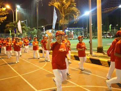 Hàng nghìn người hưởng ứng ngày chạy bộ tại TP. HCM