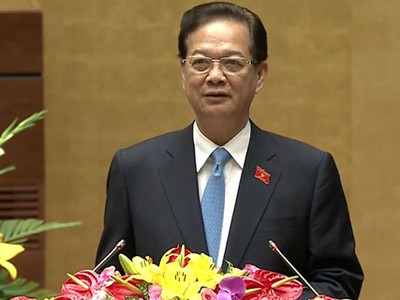 Năng lực dự báo còn hạn chế nên nhiều chỉ tiêu phát triển chưa phù hợp