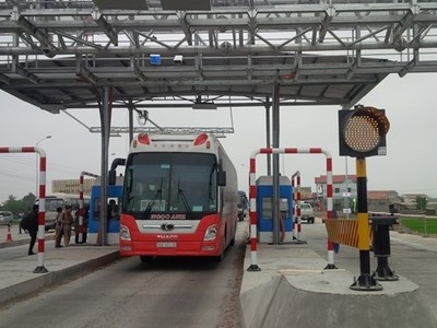 Trạm thu phí BOT QL1 tại km 604+700 xã Quảng Đông, Quảng Trạch, Quảng Bình. Ảnh: Báo Giao thông