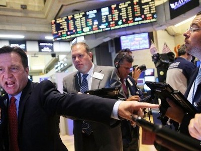 Biên bản cuộc họp tháng 4 của Fed gây bất ngờ cho giới đầu tư (Ảnh minh họa: AFP)