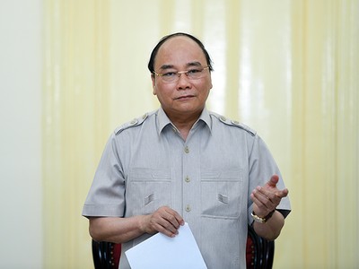 Thủ tướng Nguyễn Xuân Phúc: Kiên quyết giữ vững các mục tiêu, chỉ tiêu kinh tế-xã hội đã đề ra - Ảnh: VGP/Quang Hiếu 