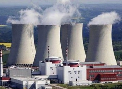 Việt Nam cử người sang Trung Quốc làm việc về điện hạt nhân