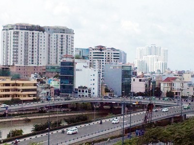 Bộ Nội vụ ủng hộ TP HCM sáp nhập một số quận