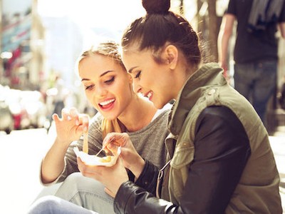 7 hành động đơn giản có thể khiến du khách đi tù ở nước ngoài