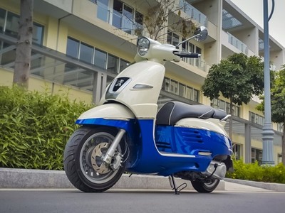 Django 125 - xe tay ga hoài cổ ở Việt Nam