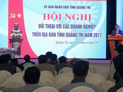 Hội nghị đối thoại với doanh nghiệp do UBND tỉnh Quảng Trị tổ chức.