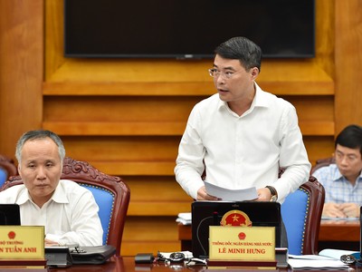 Thống đốc NHNN Lê Minh Hưng phát biểu tại phiên họp. - Ảnh: VGP/Nhật Bắc