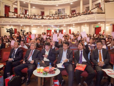 Các cổ đông cá nhân của Vietjet Air ngoài cổ tức “khủng” còn được nhận vé máy bay