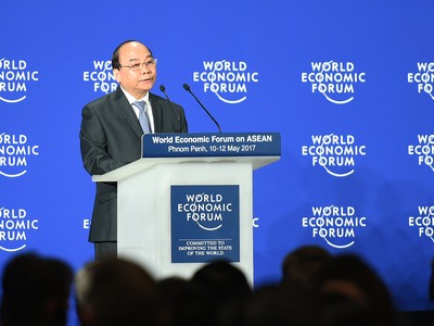 Thủ tướng Nguyễn Xuân Phúc phát biểu tại phiên khai mạc WEF-ASEAN. Ảnh: VGP/Quang Hiếu