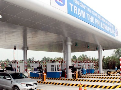 Cao tốc Long Thành đổi cách thu phí bằng thẻ thông minh