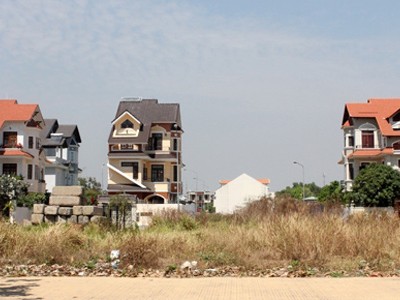 Hàng loạt cán bộ TP HCM bị phê bình vì sai phạm đất đai