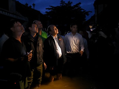 Thủ tướng đi kiểm tra một số nơi diễn ra các hoạt động APEC sắp tới. Ảnh:VGP